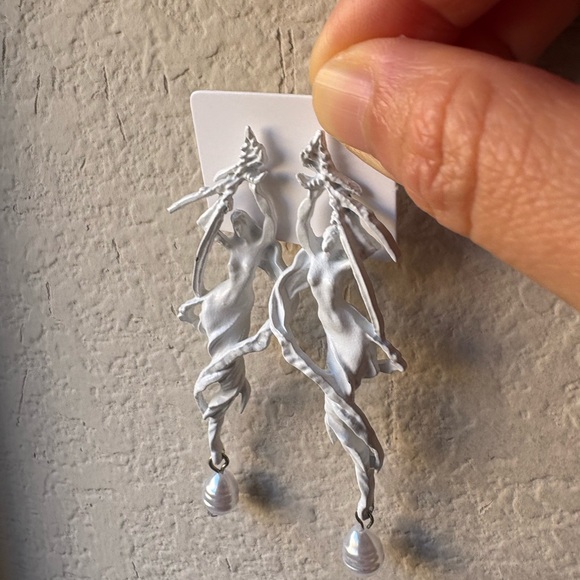 Goddess Siren Statement Earrings with Baroque Pearl Drop – 3.2” Art Nouveau - Picture 4 of 6